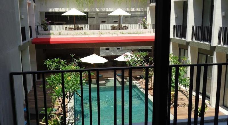 Hotel Terrace At Kuta Legian  Exterior photo