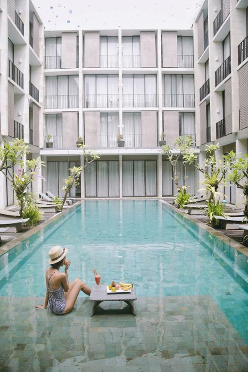 Hotel Terrace At Kuta Legian  Exterior photo