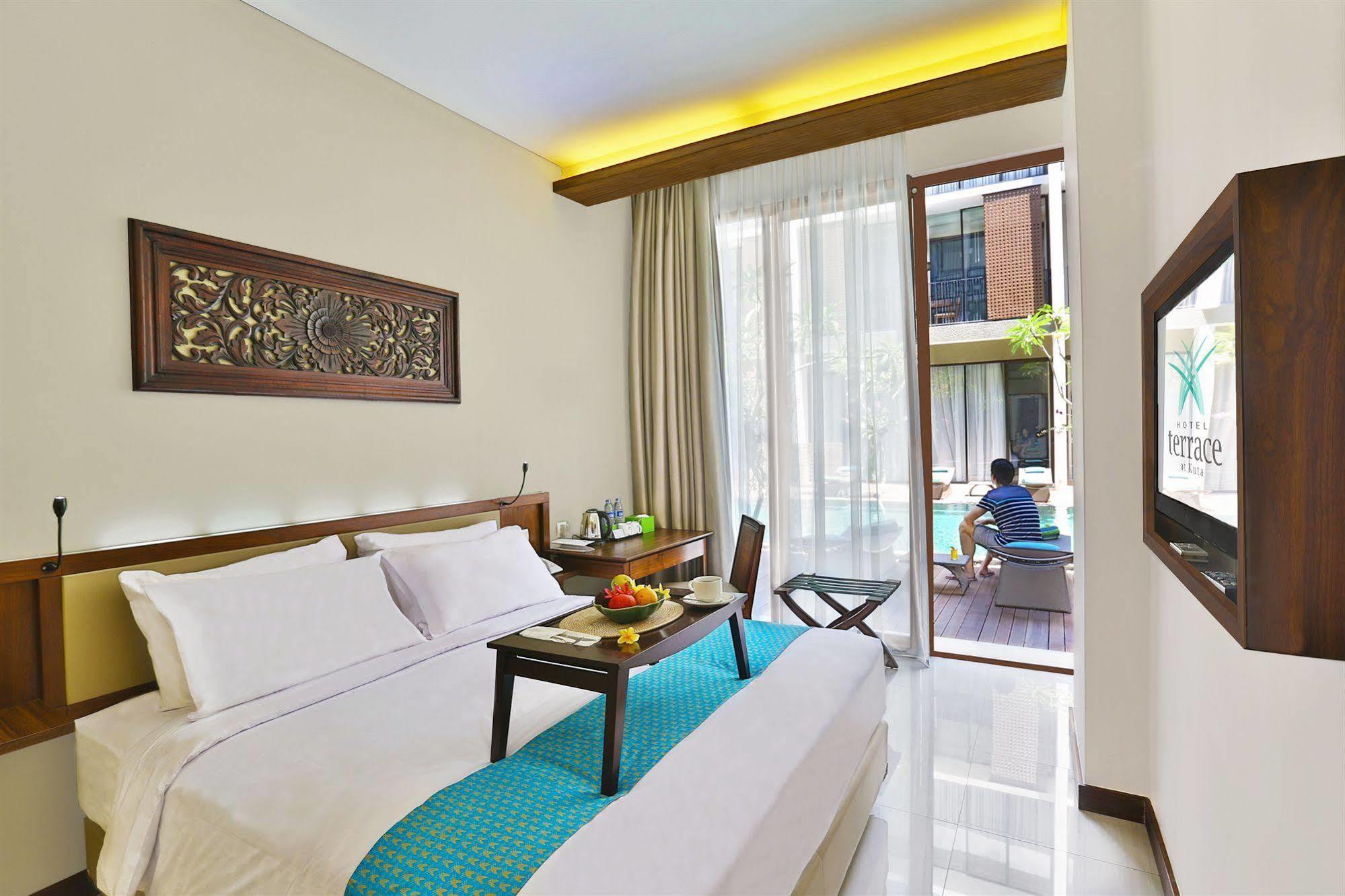 Hotel Terrace At Kuta Legian  Exterior photo