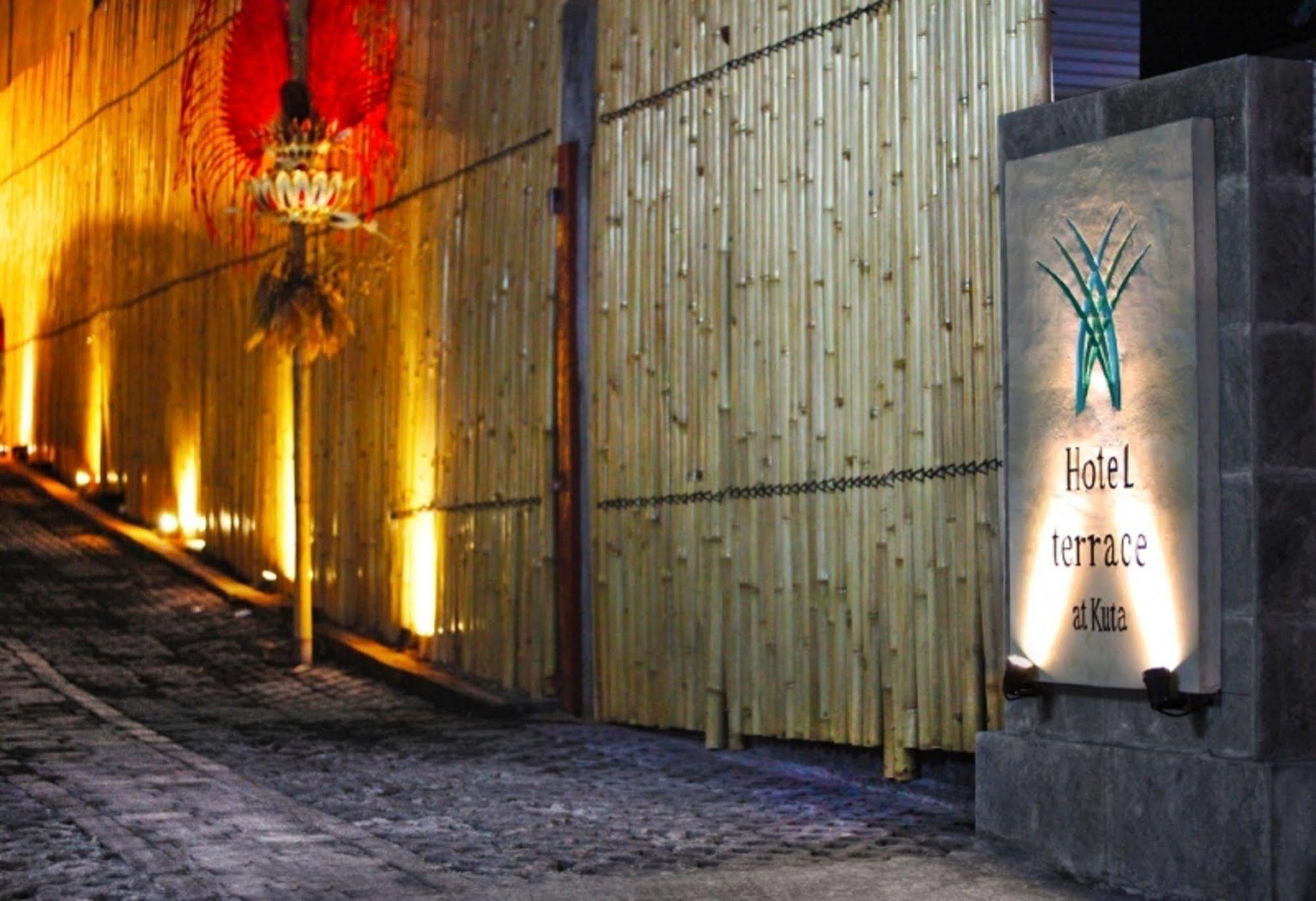 Hotel Terrace At Kuta Legian  Exterior photo
