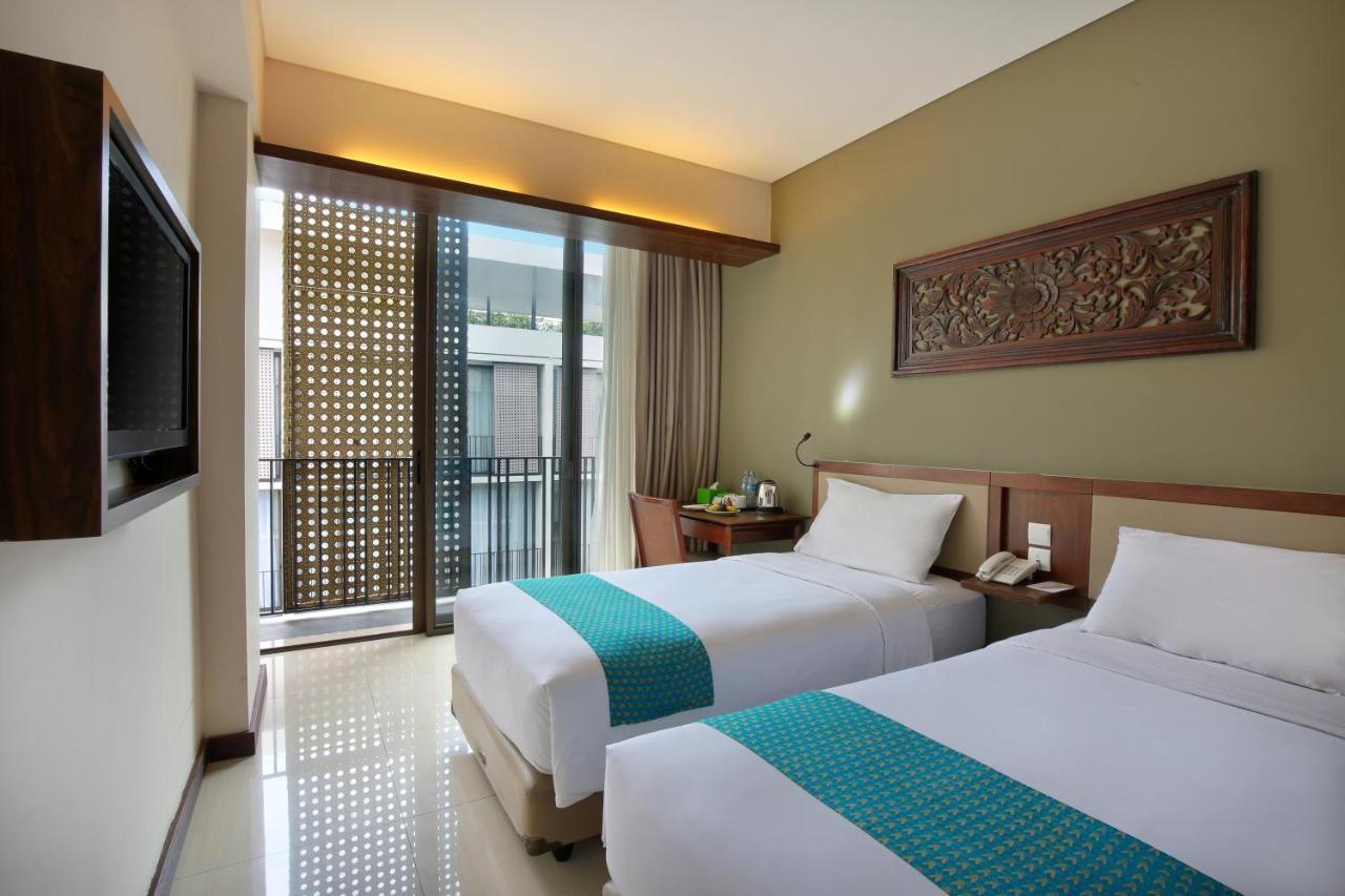 Hotel Terrace At Kuta Legian  Exterior photo