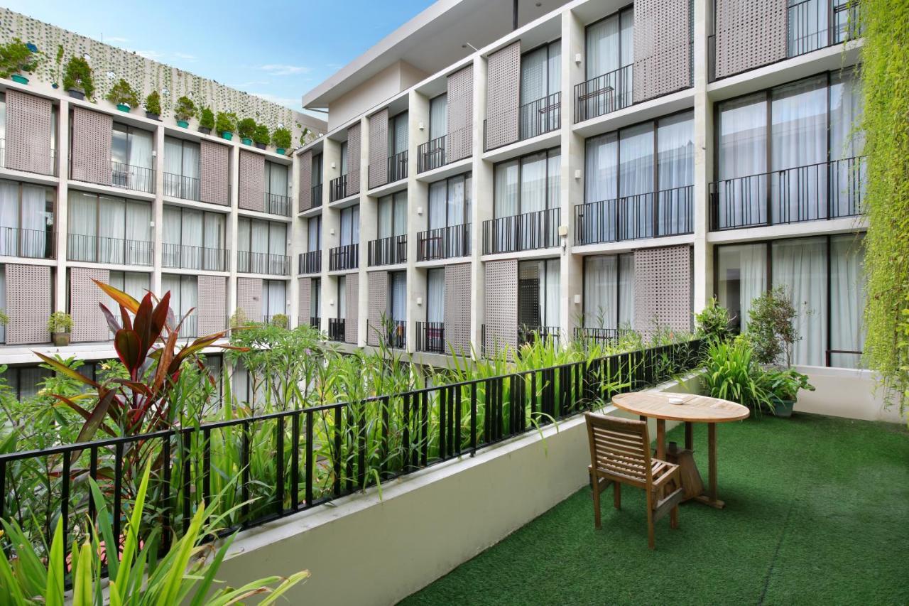 Hotel Terrace At Kuta Legian  Exterior photo